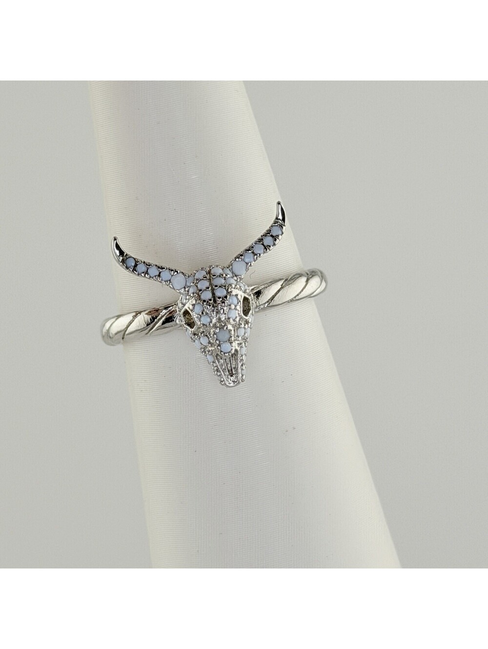Bomb Party Desert Queen Sz 8 The Sparkling Skull White Magnesite Rhodium RBP3818